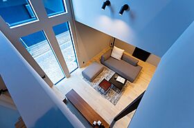 D-works株式会社の施工事例「落ち着きと華やかさを兼ね備えた上質空間」の画像1