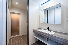 D-works株式会社の施工事例「空間の深みを、暮らしに豊かさを。」の画像10