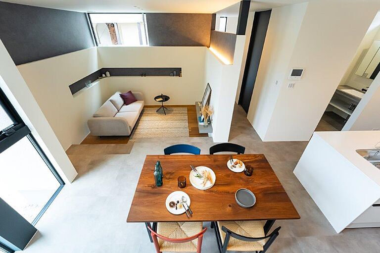 D-works株式会社の公式画像_リビング3