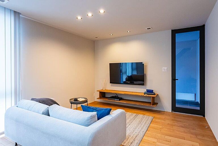 D-works株式会社の公式画像_リビング2