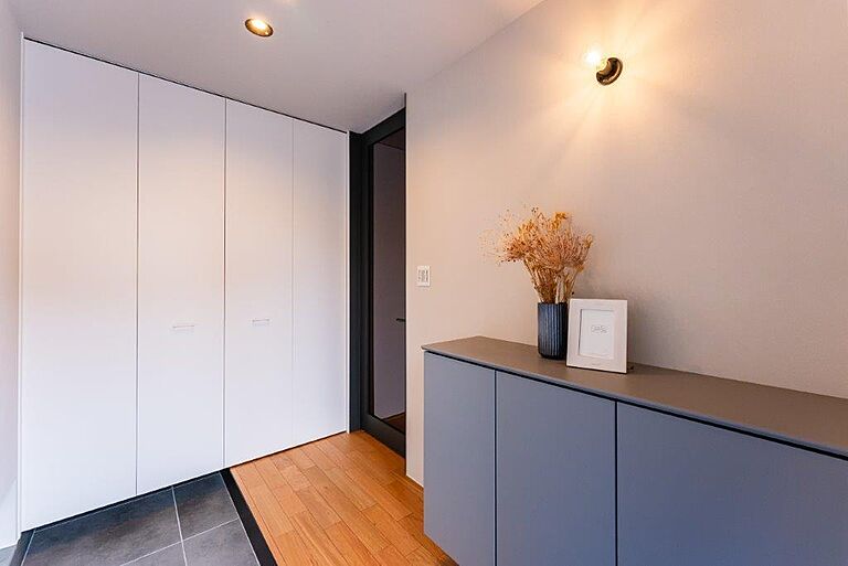 D-works株式会社の公式画像_玄関9