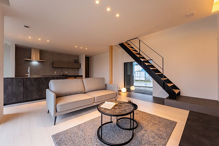 D-works株式会社の公式画像_リビング2