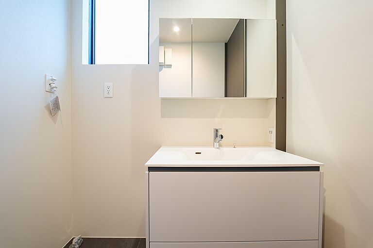 D-works株式会社の公式画像_洗面6