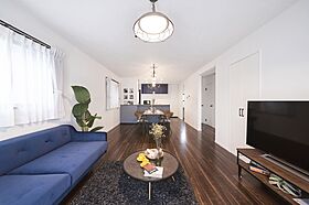 株式会社アリストの施工事例「ダークウッドのフローリングの家」のメイン画像