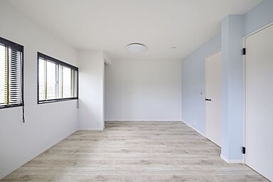 株式会社アリストの施工事例「ダークウッドのフローリングの家」の画像7