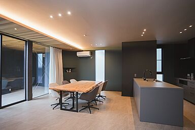 the selectの施工事例「内と外が繋がる邸宅」の画像4