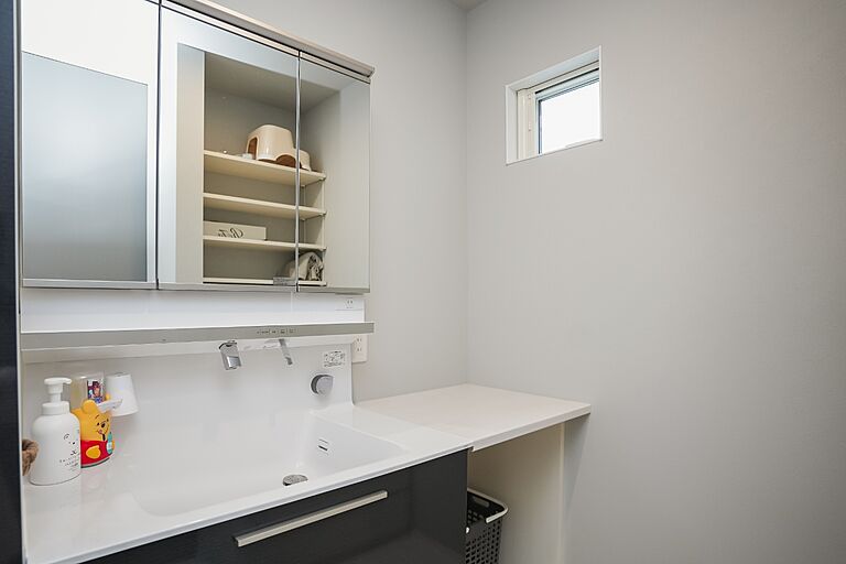 the selectの公式画像_洗面7