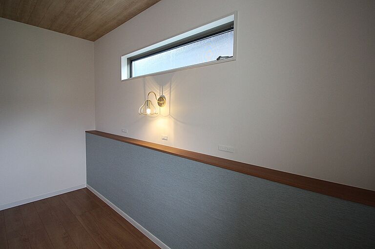 イズミ不動産株式会社の公式画像_洋室8