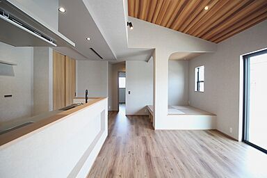 イズミ不動産株式会社 GARDEN HILL HOMEの施工事例「湖南市菩提寺北 K様邸 暮らし易さにこだわり動線が魅力の平屋」の画像1