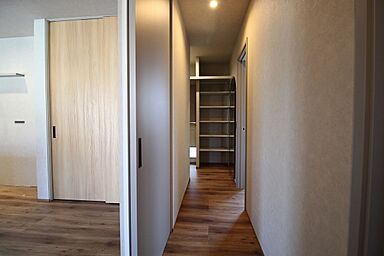 イズミ不動産株式会社 GARDEN HILL HOMEの施工事例「湖南市菩提寺北 K様邸 暮らし易さにこだわり動線が魅力の平屋」の画像10