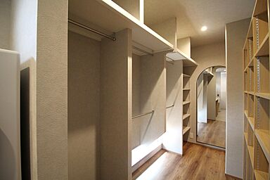 イズミ不動産株式会社 GARDEN HILL HOMEの施工事例「湖南市菩提寺北 K様邸 暮らし易さにこだわり動線が魅力の平屋」の画像3