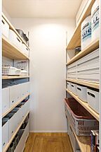 和風・和モダンスタイルの収納 株式会社スズモクの事例画像