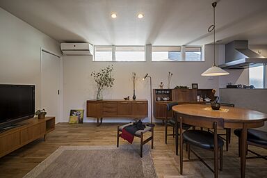 グランハウス一級建築士事務所の施工事例「アンティークが映える家」の画像5