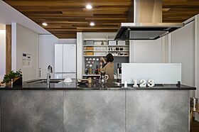 グランハウス一級建築士事務所の施工事例「3つのグレーBOXの家」の画像2