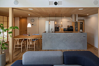 グランハウス一級建築士事務所の施工事例「欲しいものが全部ある上質かわいい家」の画像2