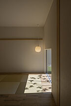 カフェスタイルの和室 グランハウス一級建築士事務所の事例画像