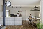シンプルモダンスタイルのキッチン グランハウス一級建築士事務所の事例画像
