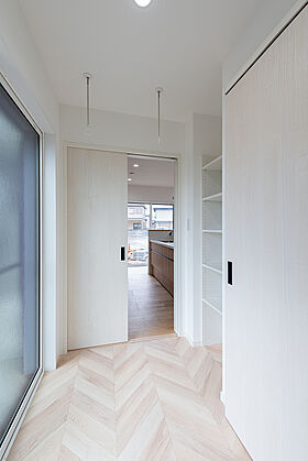 株式会社ヨネダの施工事例「家事楽動線+パッシブデザイン住宅」の画像5