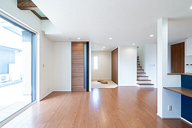 株式会社ヨネダの施工事例「心地よく暮らす、収納上手なお家」の画像3