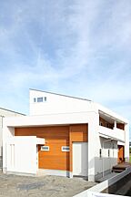 シンプルモダンスタイルの外観 株式会社A-BESTの事例画像