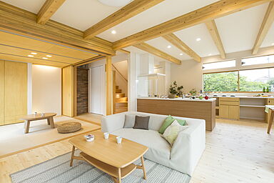 株式会社A-BESTの施工事例「夢いっぱいの図書室がある家」の画像