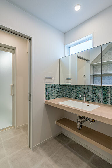 有限会社ワイズプロダクトの施工事例「水平ライン外観と開放的な内観が魅力の半平屋(平塚市)」の画像5