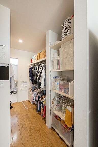 株式会社アッシュホーム「太陽光10.56kw標準搭載~35年で約700万円の経済効果あり!~」の施工事例「光溢れる家族の時間が深まる住まい」の画像9