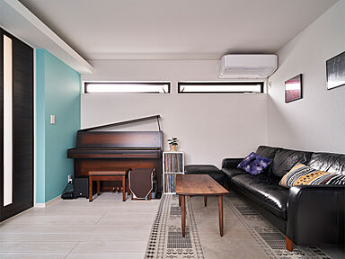 株式会社高翔の施工事例「絵画にしたいモダンクラシックな家/2LDK+S/芦屋市」の画像