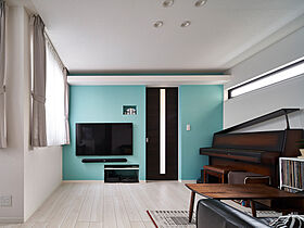 株式会社高翔の施工事例「絵画にしたいモダンクラシックな家/2LDK+S/芦屋市」の画像1