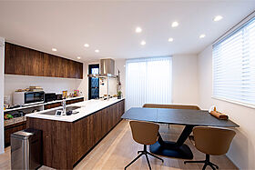 株式会社高翔の施工事例「空気と光を感じる家」の画像4