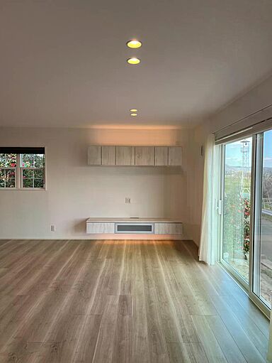 カノウヤの施工事例「アーチ壁の似合う可愛いお家」の画像1