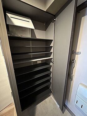 OZ's株式会社の施工事例「GRAYTONE FESTIVAL グレートーンでまとめたお部屋」の画像7