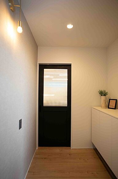 株式会社 前昌建設の施工事例「グレージュを基調とした細かなこだわりが詰まったお家」の画像3