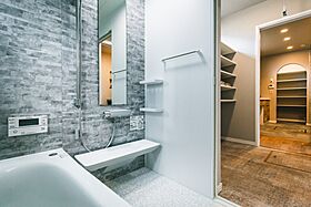 株式会社 前昌建設の施工事例「ガルバ外壁のカフェスタイルの家」の画像6