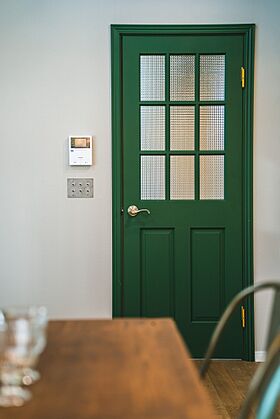 株式会社 前昌建設の施工事例「ガルバ外壁のカフェスタイルの家」の画像9