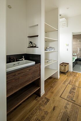 株式会社 前昌建設の施工事例「アメリカンヴィンテージが似合う家」の画像8