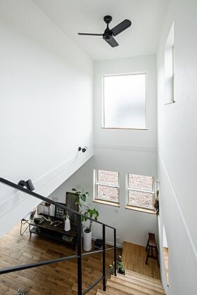 株式会社 前昌建設の施工事例「味わい深いカッコよさ。外壁はメンテナンス性にも優れたガルバリウム鋼板」の画像6