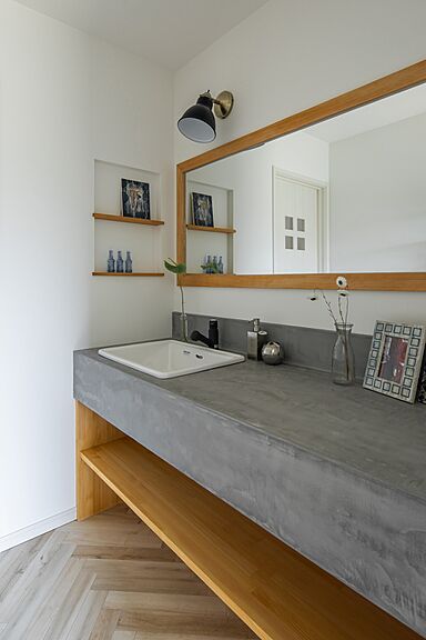 株式会社 前昌建設の施工事例「カリフォルニアスタイルカバードポーチのある家」の画像7