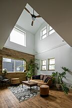 カフェスタイルのリビング 株式会社 前昌建設の事例画像