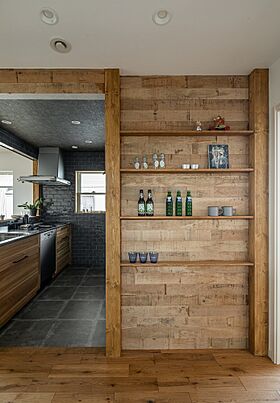 株式会社 前昌建設の施工事例「湖畔の街に建つカリフォルニアスタイルの家」の画像4