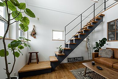 株式会社 前昌建設の施工事例「ブルックリンスタイルハウス」の画像2