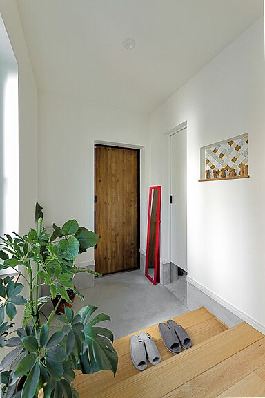 株式会社 前昌建設の施工事例「ガレージ×3階建ての家」の画像4