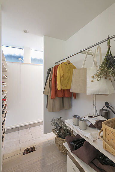 株式会社ウッドコンストラクションの施工事例「【中庭×自然素材】国産ひのきで作るウッドフレンズの注文住宅。中庭のある暮らし」の画像8