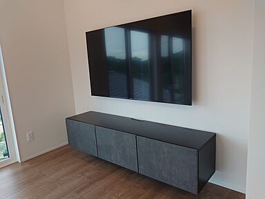 タノ・カーサ シンプルノート天草 リラシオネスbyカネマツの施工事例「空に映える黒のスタイリッシュな平屋の家」の画像4