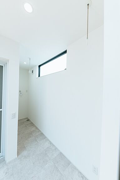 タノ・カーサ シンプルノート天草 リラシオネスbyカネマツの施工事例「静音の中庭リビングの家」の画像7