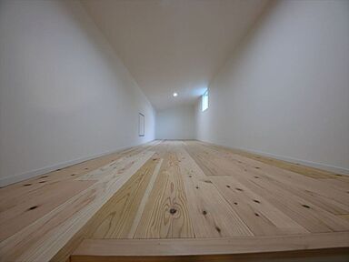 おばま工務店の施工事例「広い屋根裏部屋のある平屋」の画像10