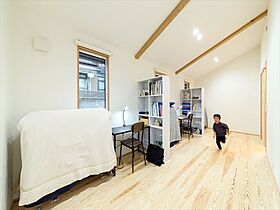 おばま工務店の施工事例「シンプルで実用的ながら遊べる空間設計満載、おうち時間が楽しくなる家」の画像6