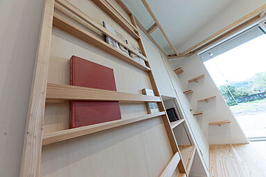 おばま工務店の施工事例「子育てしやすい動線と土間キッチンが魅力的な平屋」の画像10