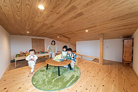 おばま工務店の施工事例「家中に喜びを共有できる場所がある木の住まい」の画像7