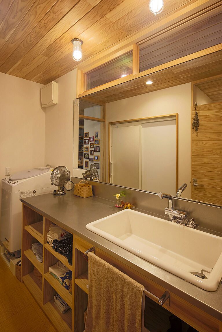 おばま工務店の公式画像_洗面6